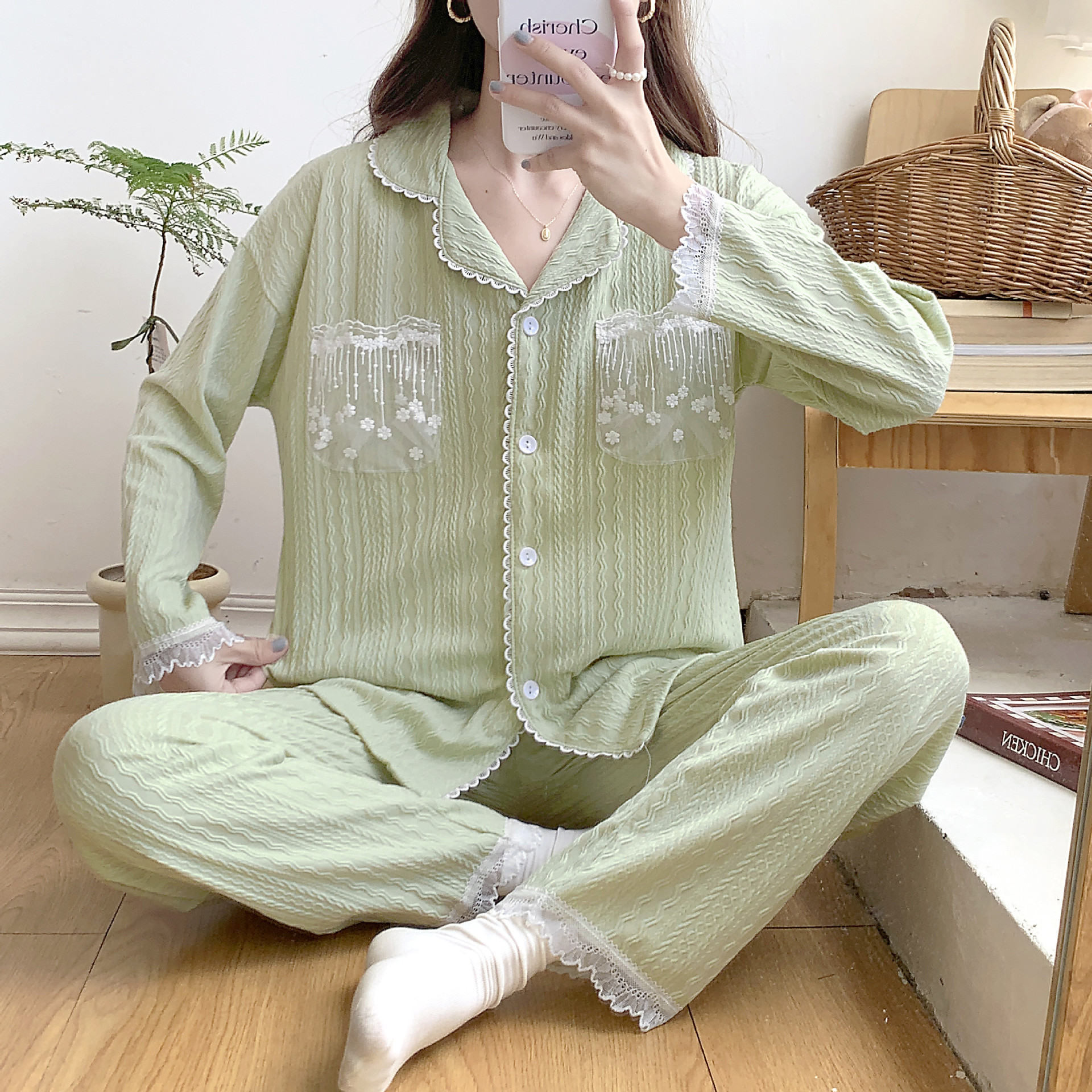 Coreano ins pijamas de las mujeres jacquard algodón solapa de algodón cardigan manga larga Otoño e Invierno hierba verde dulce chica desgaste del hogar traje