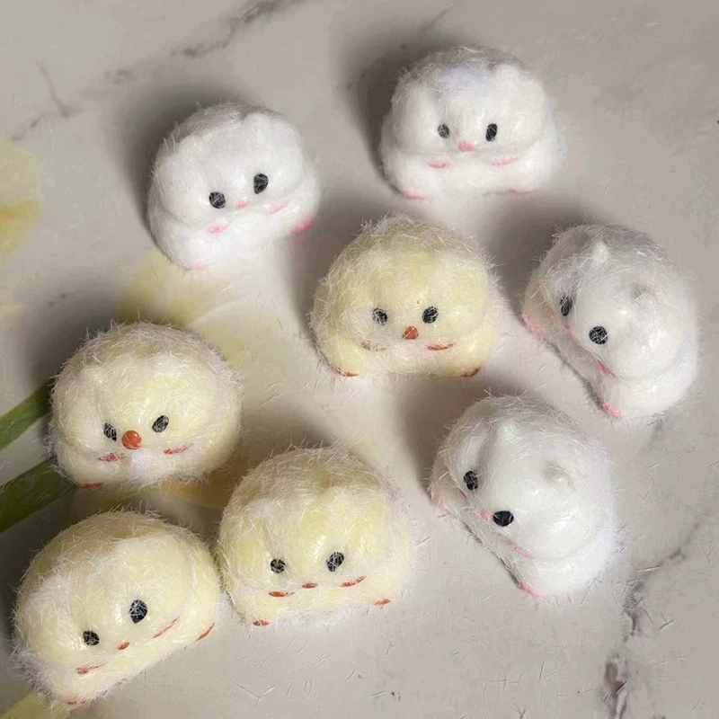 Vent Dumpling Hamster Squishy Toy, 3 cm PVC Mini Stress-Relief Keychain