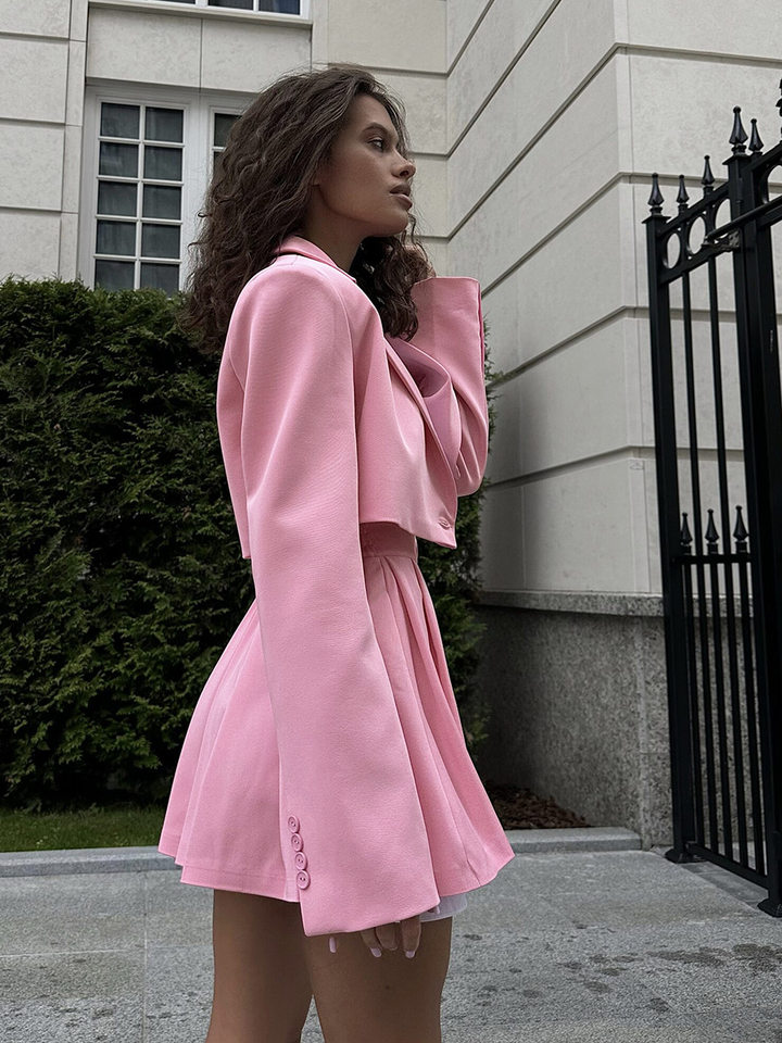 Bộ vest blazer dáng ngắn cổ ve áo kèm chân váy siêu ngắn dài tay — Màu hồng, Màu hồng nhạt, Màu đen, Tất cả các màu đều có trong kho, size L trọng lượng: 670g chi tiết 20
