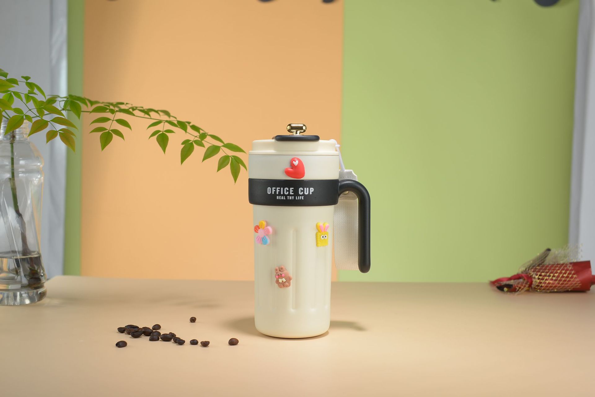 Taza de vacío de visualización de temperatura de acero inoxidable 316 taza de agua simple portátil 2023 e-commerce nueva taza de café con cuerda