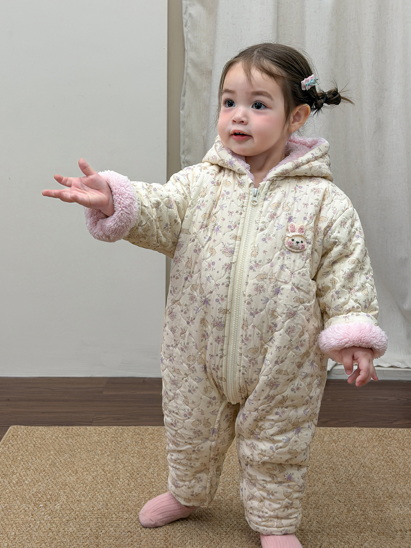 Sugar Pear ropa infantil ropa de invierno ropa de bebé 2025 algodón intercalado ropa de bebé niñas camiseta ropa de escalada ropa de niños mangas largas