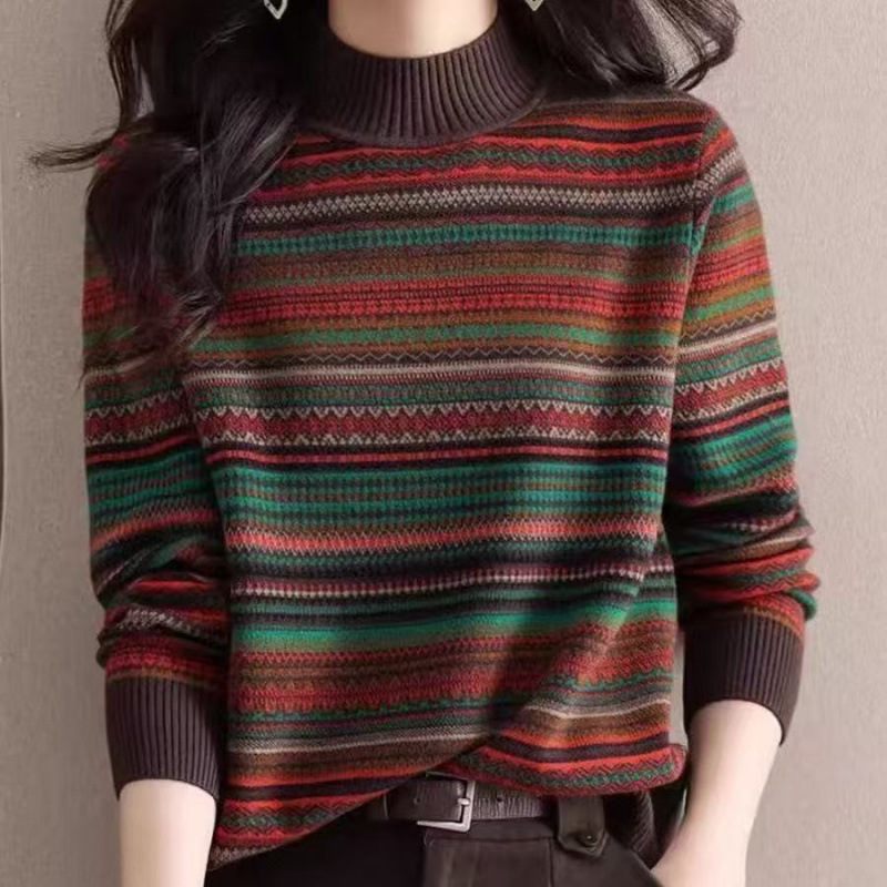 New women's loose-fitting, age-reducing innerwear for 2025: a retro striped, half-high-neck top with a relaxed style, fashionable, versatile, and age-defying