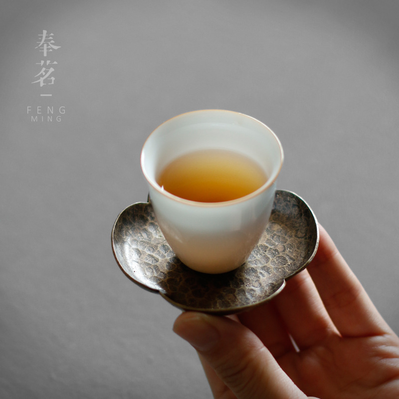 Hecho a mano de cobre puro latón Coaster japonés pequeño tamaño aislado Begonia Coaster bandeja de té ceremonia del té accesorios antiguos