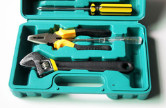 SNJUE Combination Tool Box Set 8-piece Car Hardware Tool Manual Household Tool Wrench 8008