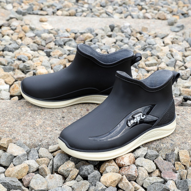 검은색 신발 [표준 사이즈]