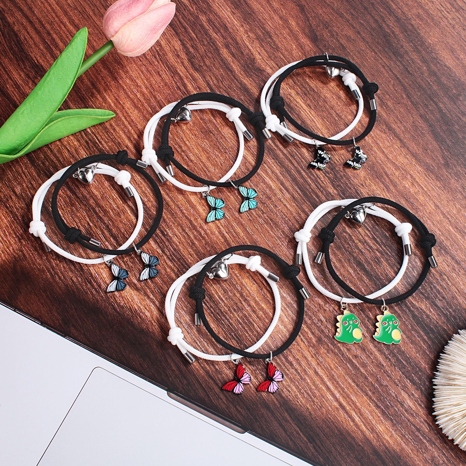 9g Weight Zinc Alloy Pendant Material Bracelets Classification 1 Pair Quantity Anniversary Occasion Alloy Material Insect Pattern Couple Gender Inlay Design Cartoon Style Style Cartoon Style Insect Alloy Inlay Couple Bracelets 2