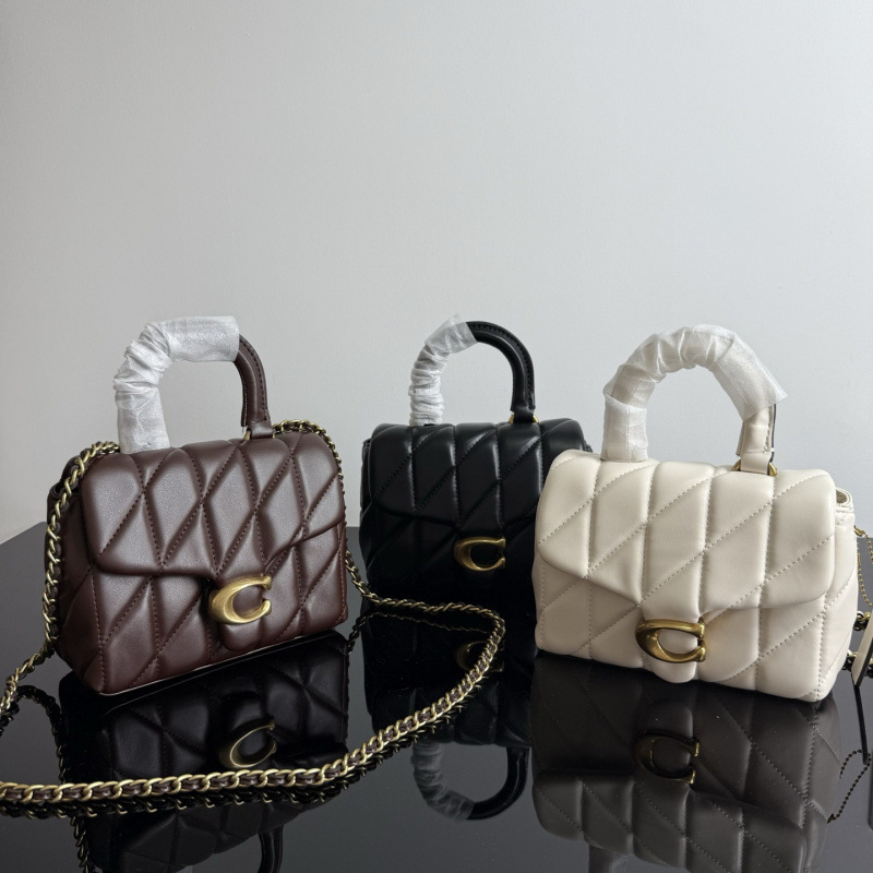 Coach New Women's Quilted Tabby Bag, Chanel-Style Quilted Diamond-Patterned Dionysus Bag, Single Shoulder Handbag with Chain, Square Bag Coach New Women's Quilted Tabby Bag, Chanel-Style Quilted Diamond-Patterned Dionysus Bag, Single Shoulder Handbag with Chain, Square Bag
