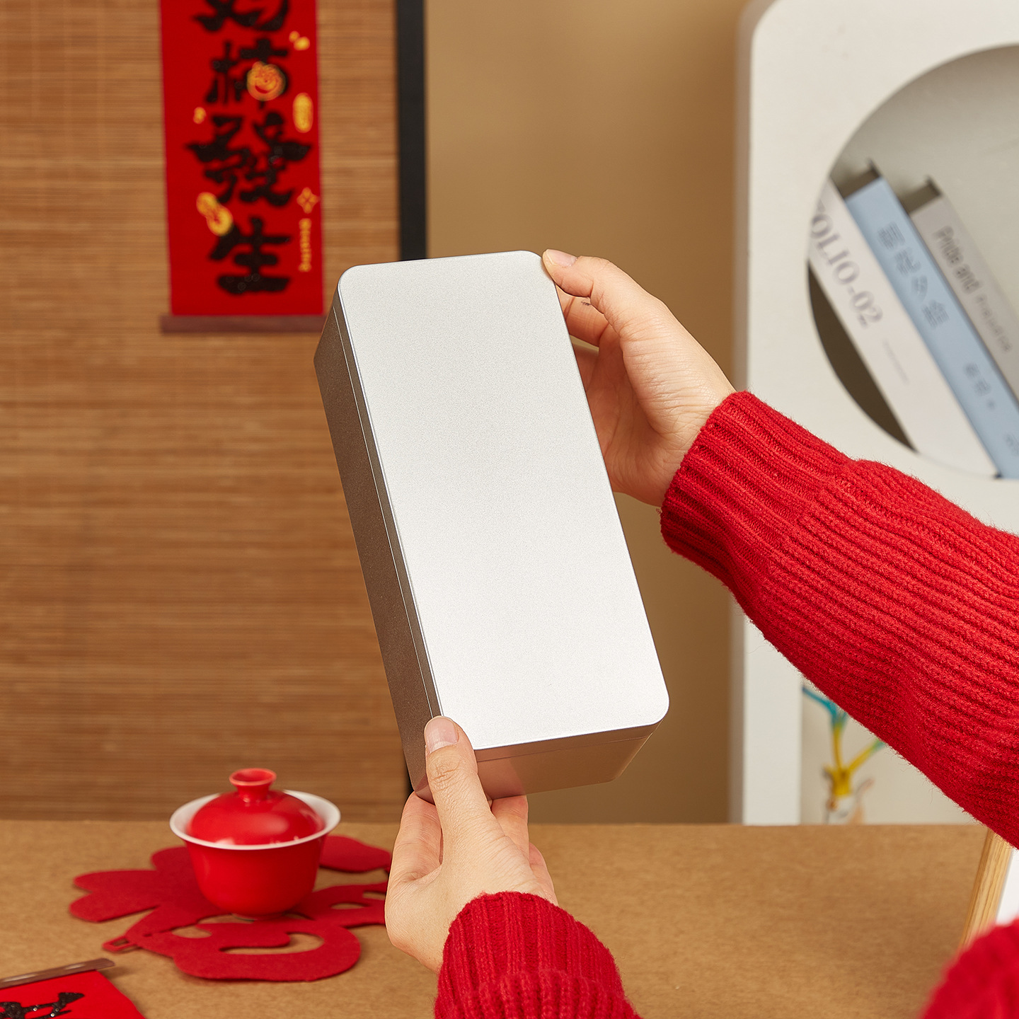 铁盒子长方形凤梨酥收纳盒喜糖盒罐高级磨沙食品级铁盒带海绵定制