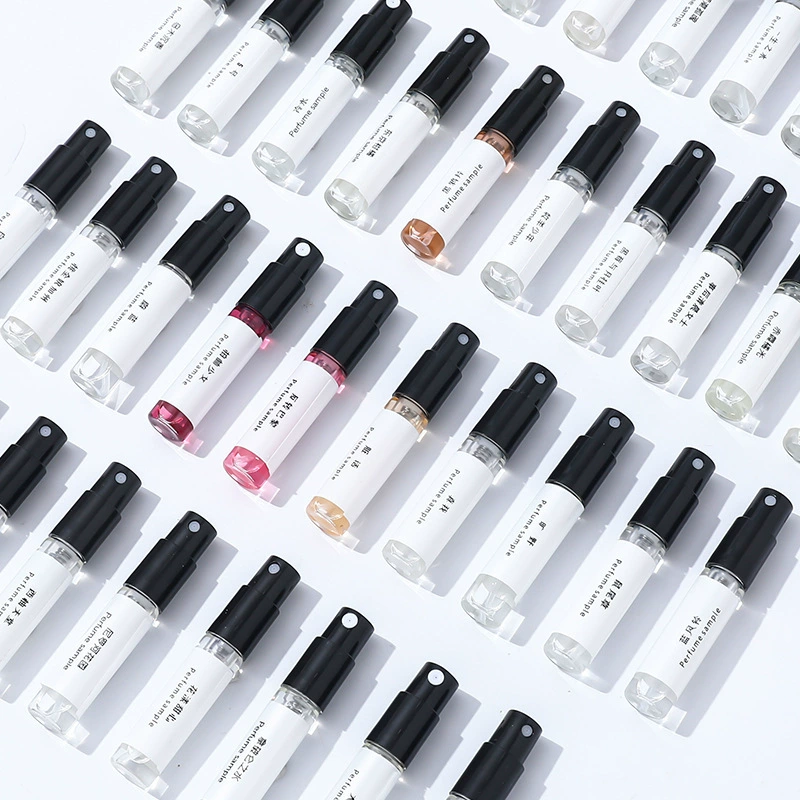 Cosmetic Gift Set — Assorted Mini Beauty Items, Random Selection, ~0.15 kg