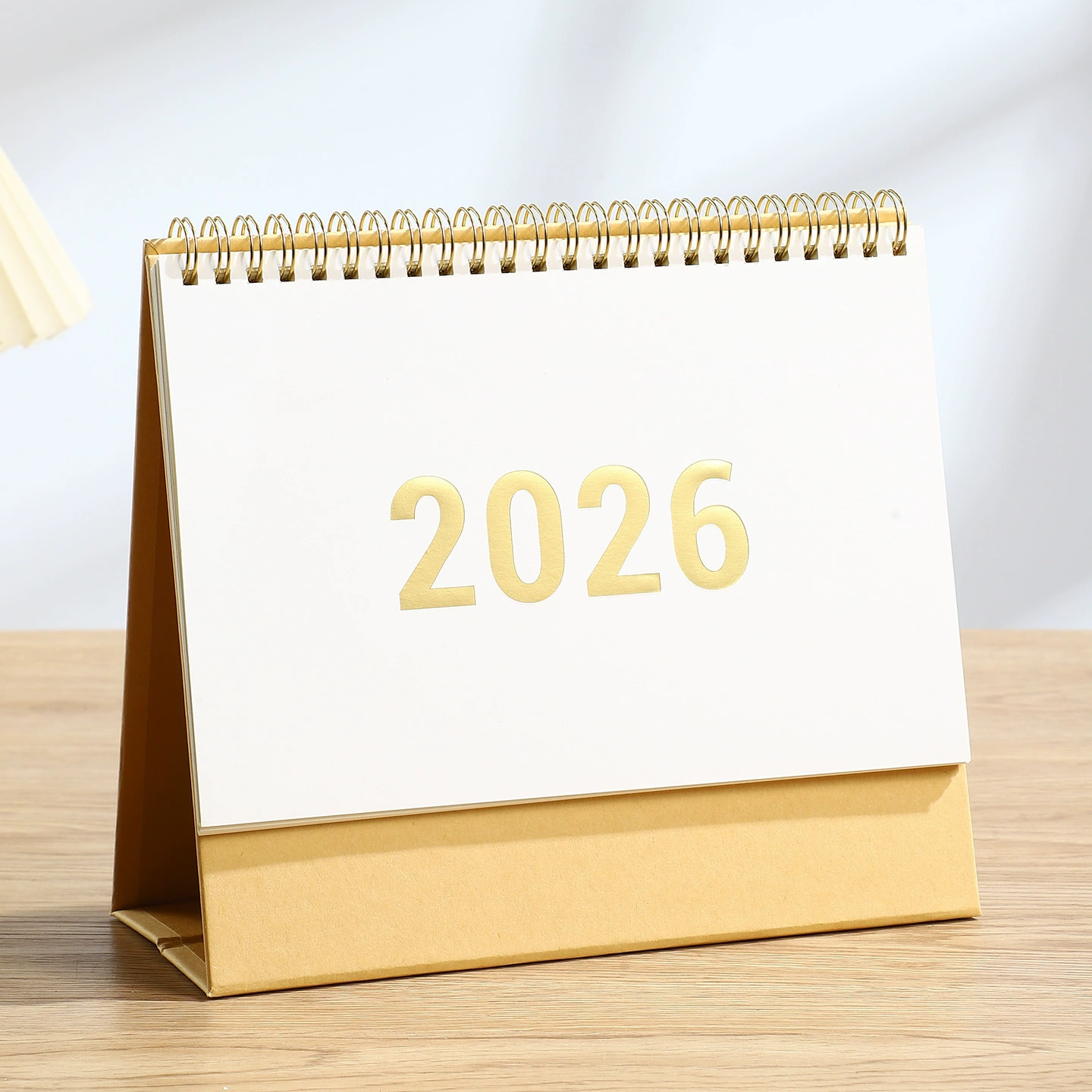 Desk calendar, creative fresh work moon-shaped lamp for office, 2026 years