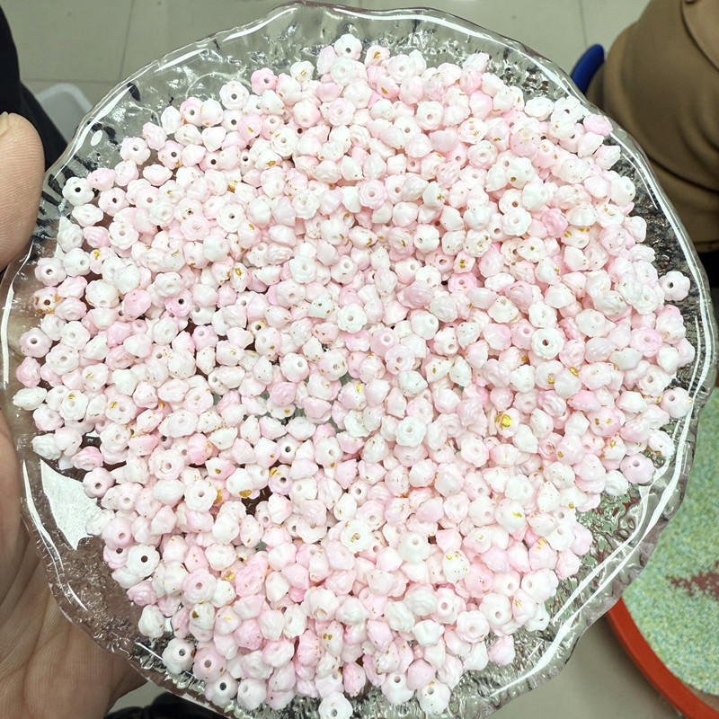 Luz nocturna brillante dorada rosa mini camellia acrílico diy cuentas hechas a mano al por mayor explosión de sonido