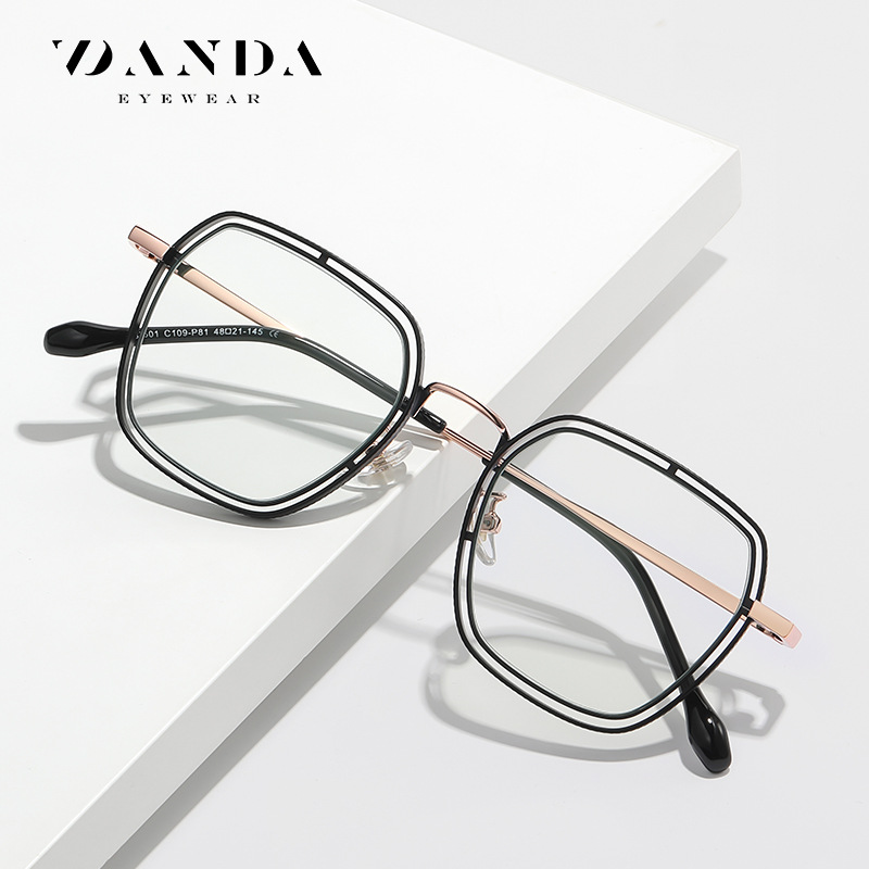 Miopía gafas Marco de moda gran marco gafas lisas JS8601 metal industria pesada tallada hueco liso anti-azul gafas de luz