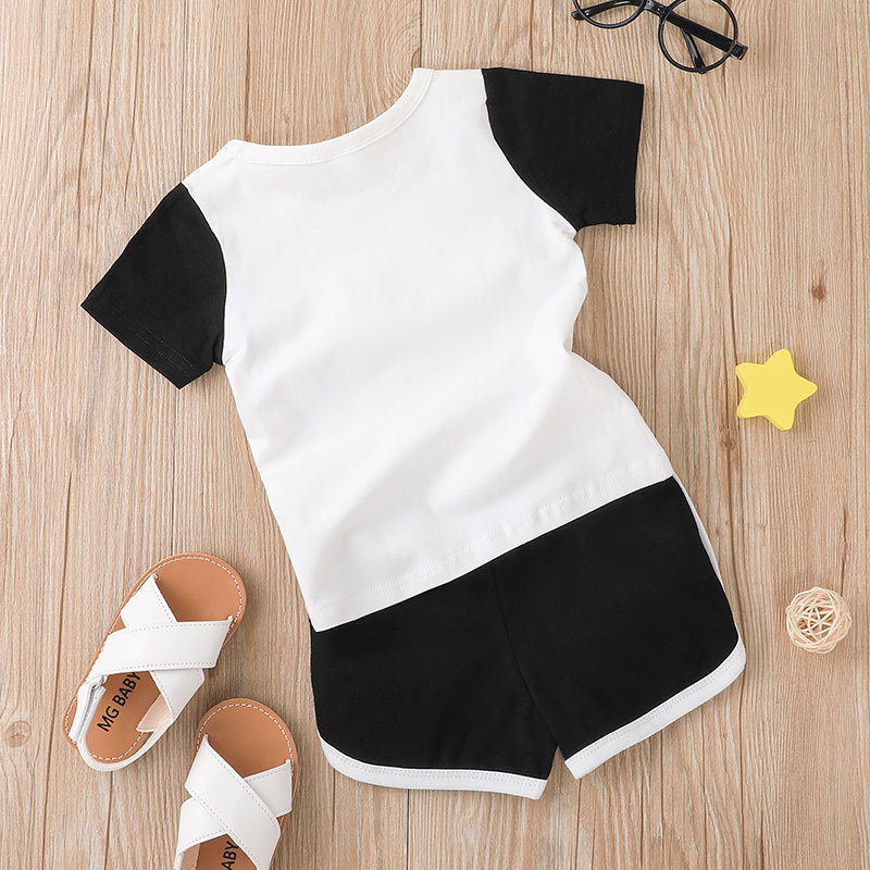 Fashion 2022 Summer Boys' Casual Short-sleeved Letter Print Shorts Two-piece Suit display picture 3