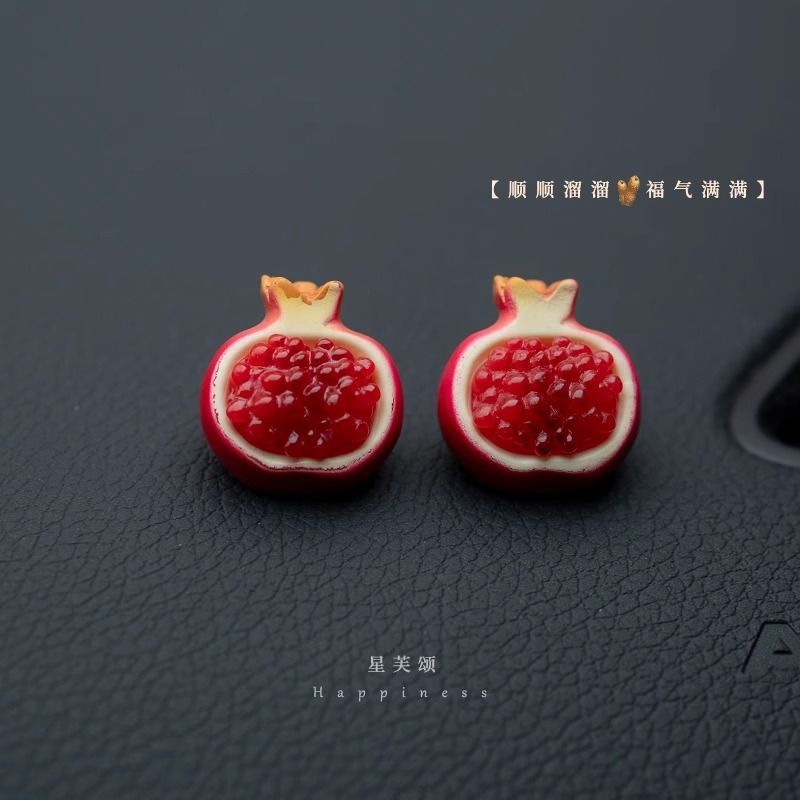 春上新时来运转可爱创意小石榴汽车内中控台屏幕装饰品车载小摆件|undefined