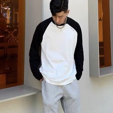 2025圆领长袖T恤灰白撞色设计感插肩袖男宽松套头打底衫内搭潮男