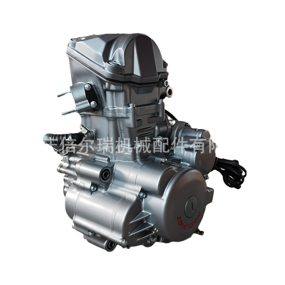 La motocicleta todoterreno Zongshen NB300 modifica el conjunto del motor refrigerado por aire de cuatro válvulas y el nuevo motor de potencia completo