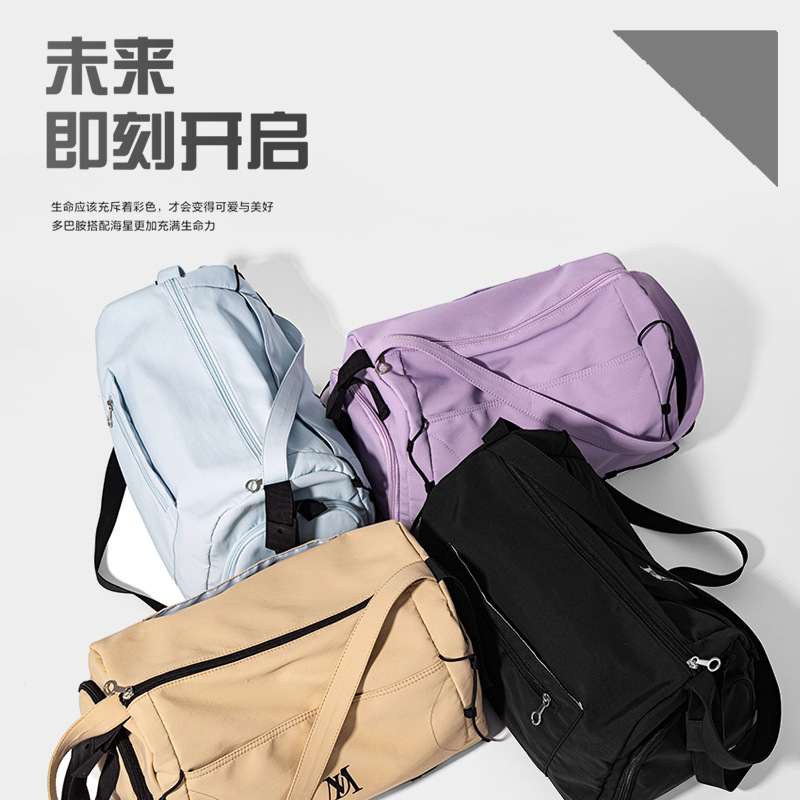 2025 nueva montaña bolsa de viaje al aire libre bolsa deportiva de gran capacidad para mujeres anti-derramamiento bolso de hombro portátil