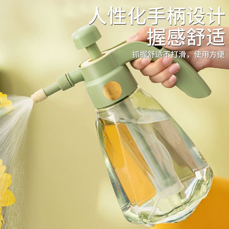 Botella pulverizadora a presión para regar plantas, pequeña regadera doméstica para soluciones de limpieza y alcohol.