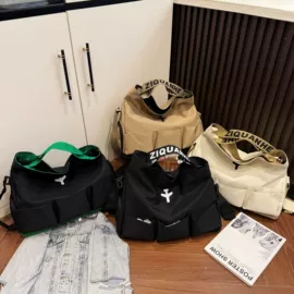 旅行包袋;水桶包;休闲背包