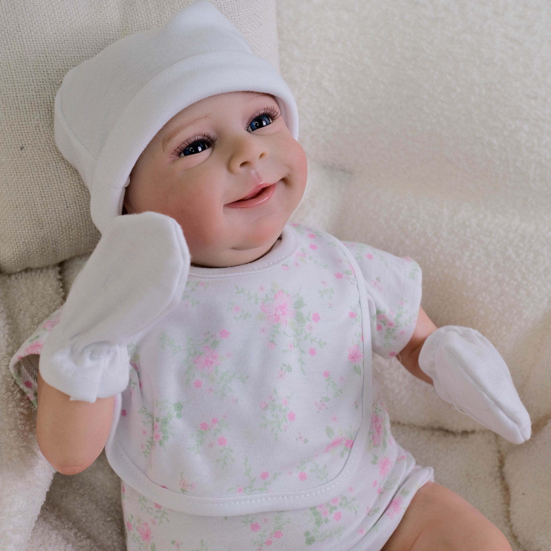 18 pulgadas pequeño vestido con estampado floral sebastian juguete de simulación renacimiento muñeca regalo de vacaciones para niños