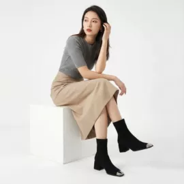 女式时装单鞋;高跟凉鞋;女式皮靴