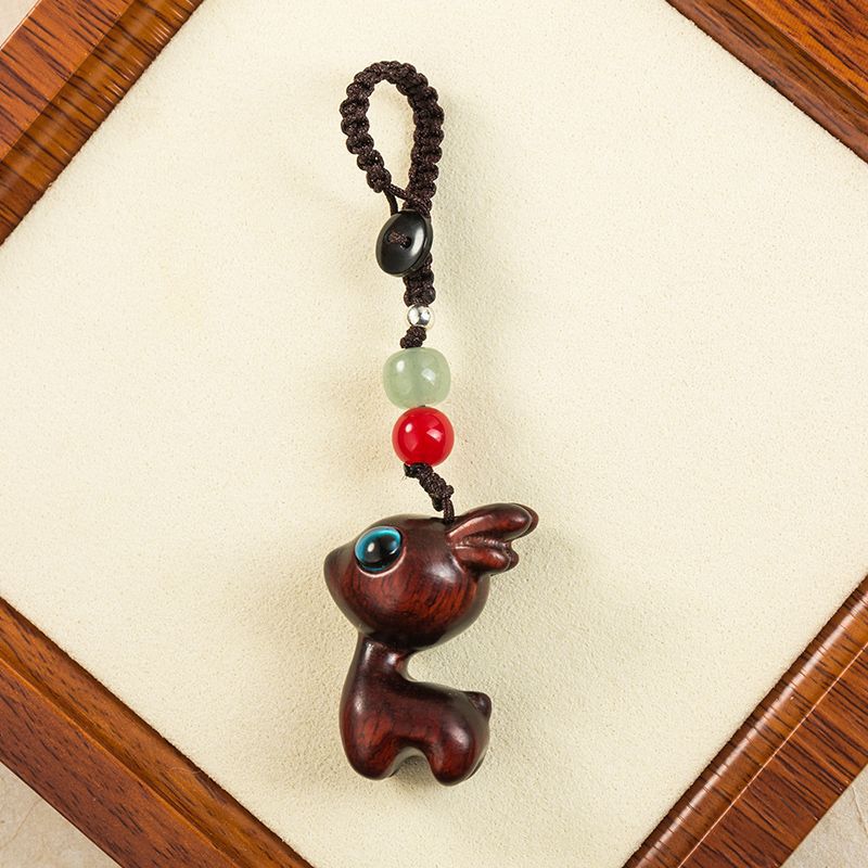 Portachiavi a forma di cervo in legno di sandalo, catena per auto intrecciata fatta a mano, ciondolo creativo per zaino, per uomini e donne, chiave di celebrità di Internet_voghion.com