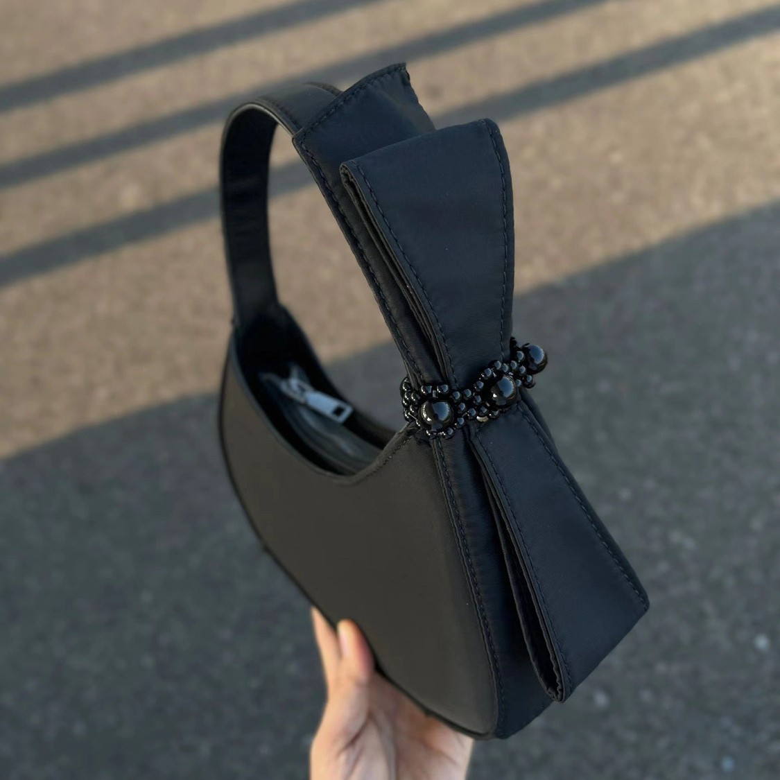 Bolso negro para las mujeres 2023 nuevo 2022 nicho diseño arco creciente bolsa de alta calidad textura todo-juego bolso de juego