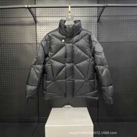 跨境正确版本蒙家25FW新款三角形车线徽章LOGO立领羽绒服保暖百搭
