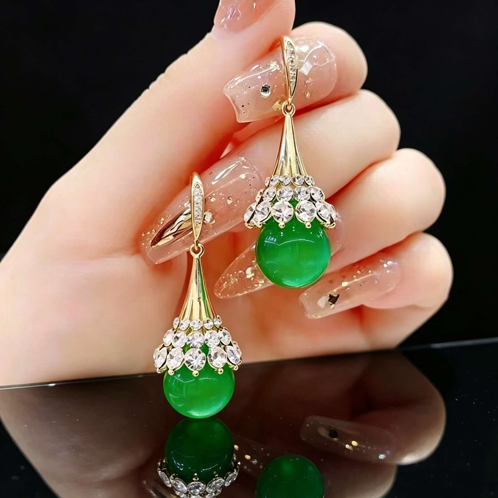 Light luxury minimalist style alloy earrings with green pearl pendants, new Korean-style tassel design with diamond inlay, elegant ear accessories