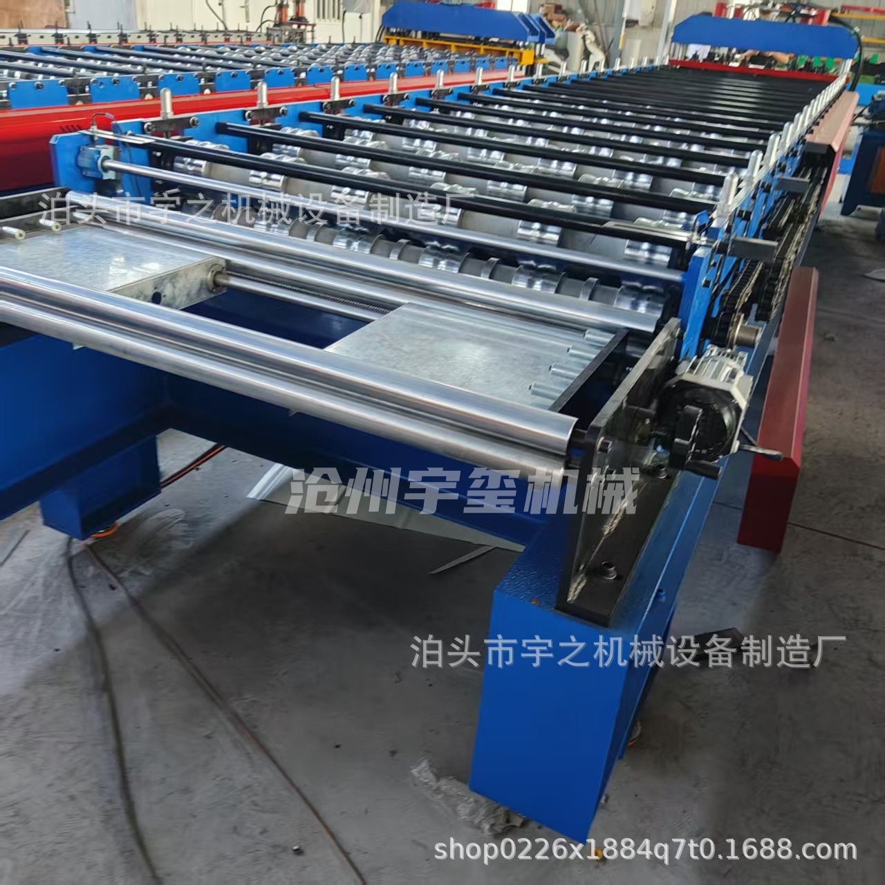 出口1050型琉璃瓦机白色 (1)