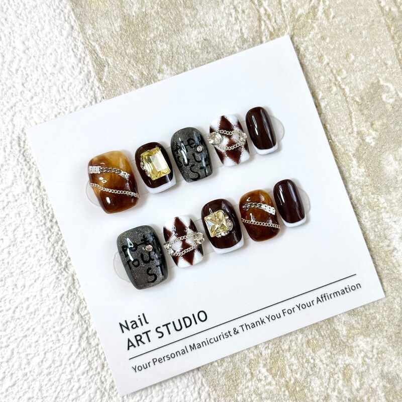 Retro Diamond-Shaped French Gradient Metal Chain Nail Strips Style Handmade Wearable Nails Short Square Manicure