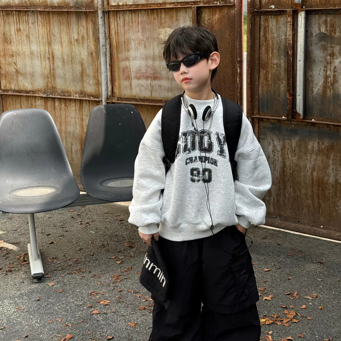 泰如2025冬季新款韩版儿童字母加厚加绒美式卫衣男童保暖上衣潮