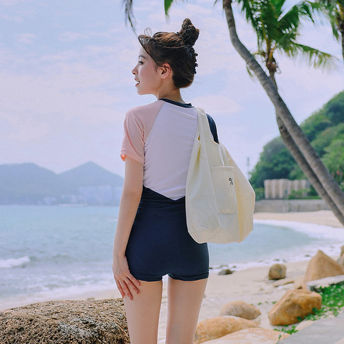 2024 new swimsuit women's one-piece sports style fashionable ins swimsuit hot spring cover belly slimming swimsuit