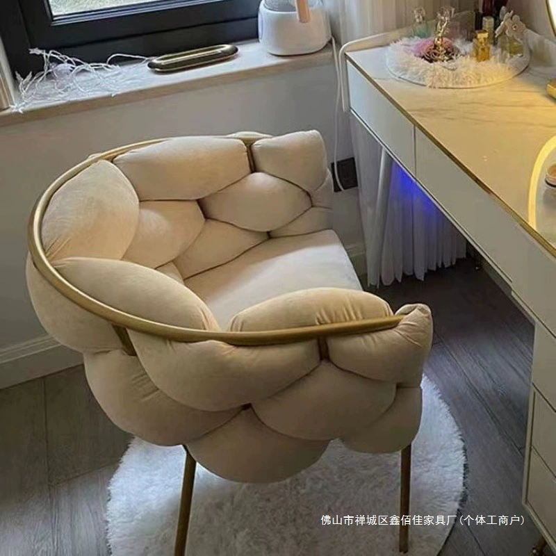 Стул для макияжа для девочек спальня легкий экстравагантный макияж стул простой современный домашний спинка сетка красный стул для ногтей