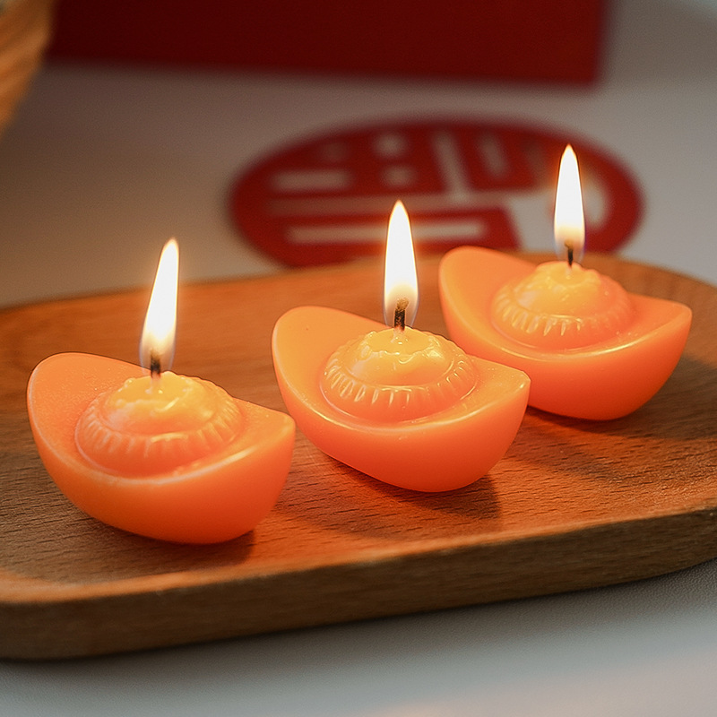 New Year Candles Wholesale Ins Style Handmade Creative Decor Spring Festival Aromatherapy Gift for Chinese New Year Small Yuanbao Candles