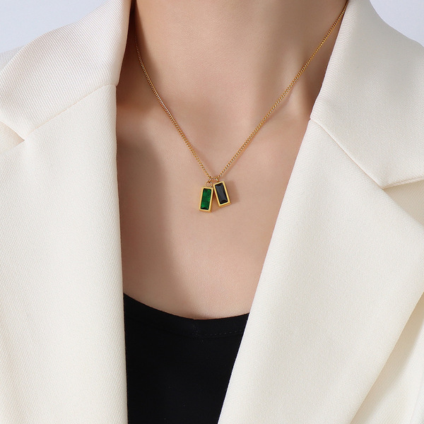 Brand small design pendant stainless steel with zircon