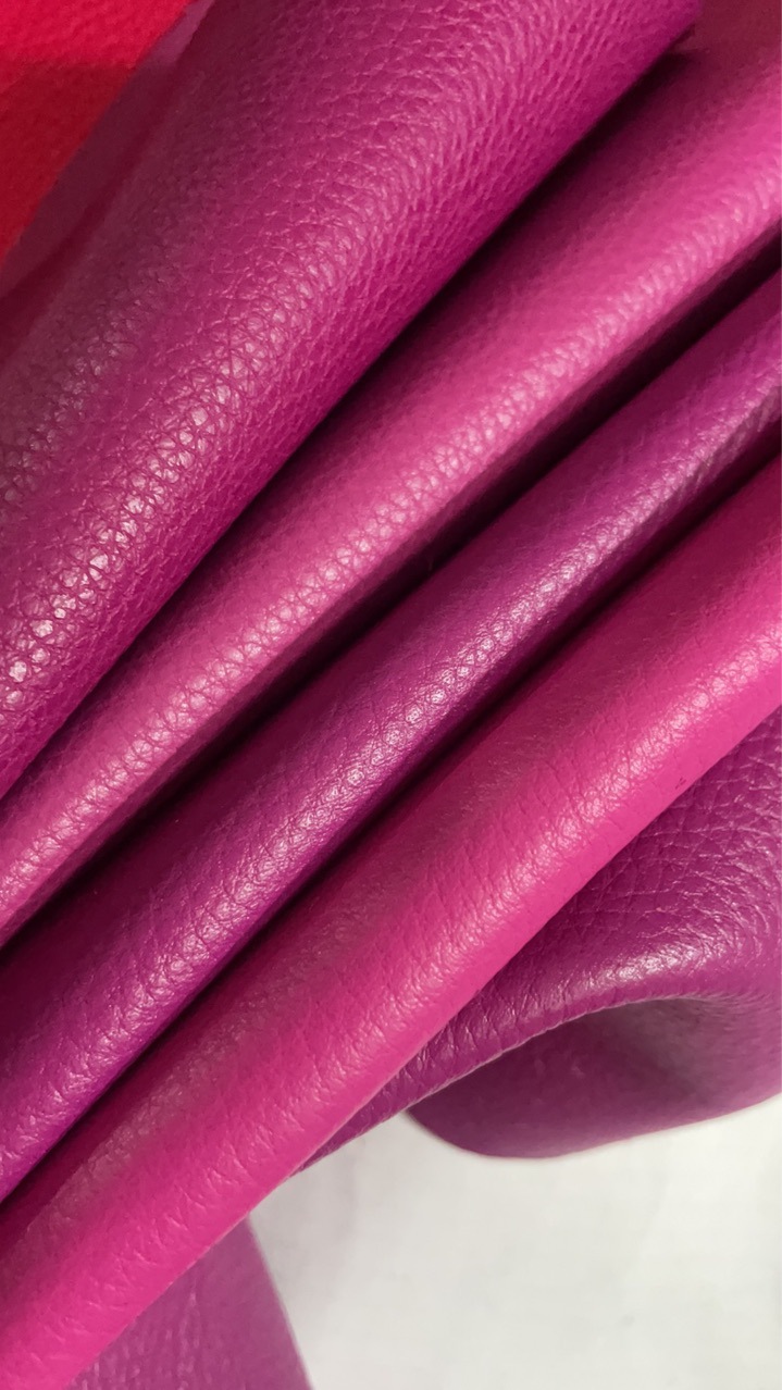 頭層牛皮真皮皮料玫红色中荔枝纹箱包鞋子手账手机壳手工DIY现货