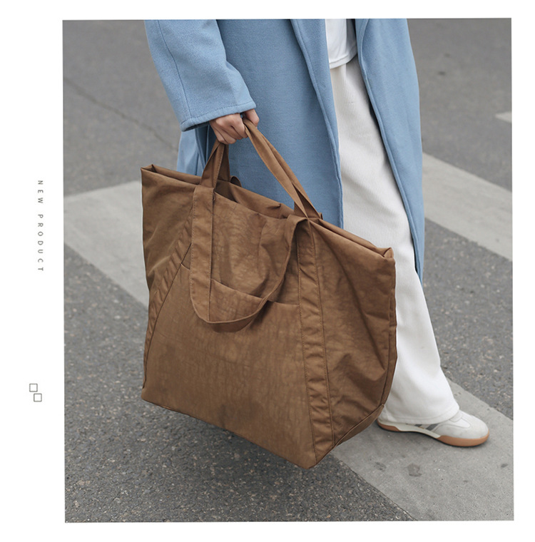 Women's American retro single-shoulder crossbody bag, casual tote bag, large-capacity single-shoulder bag, high appearance level, versatile travel bag undefined