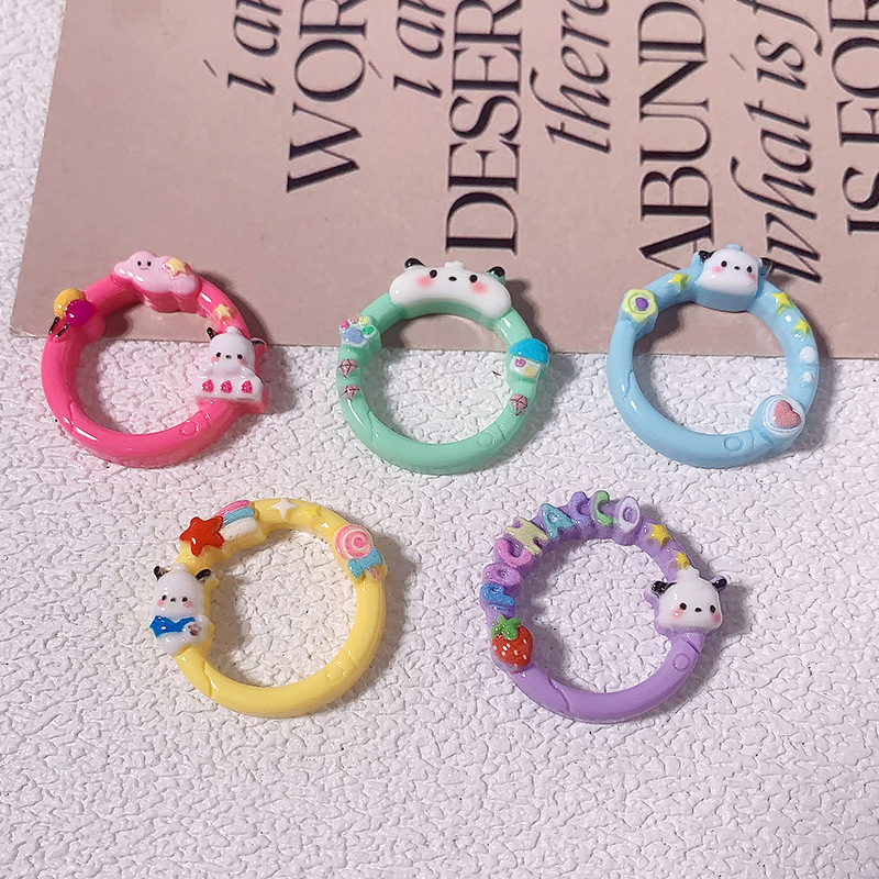 Nuevos dibujos animados Sanrio Pacha imitación anillo abierto DIY accesorios de resina adornamiento para el cabello crema caja de teléfono móvil llavero