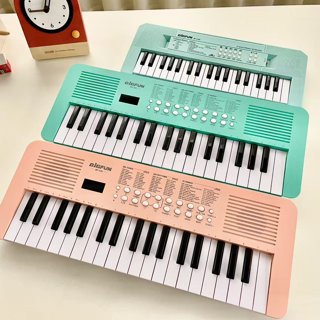 Cross-Border New Product Amazon Portable Foldable Electronic Keyboard 37-Key Piano Musical Instrument Music Tiktok Educational Instrument