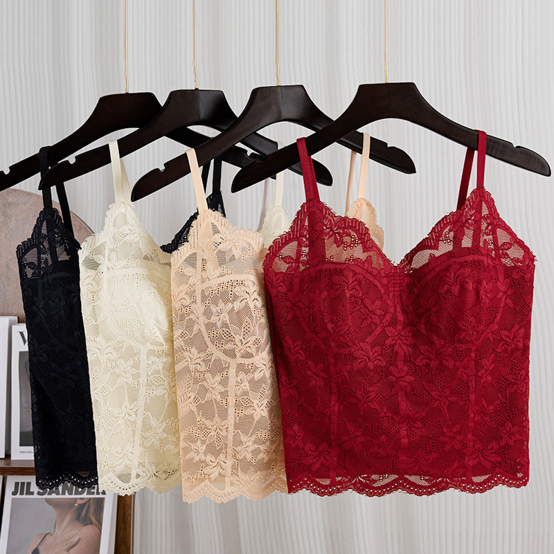 French-Style Lace Camisole with a Pure and Sexy Design, Featuring a Beautiful Back and Built-In Bra, No Need to Wear a Separate Bra