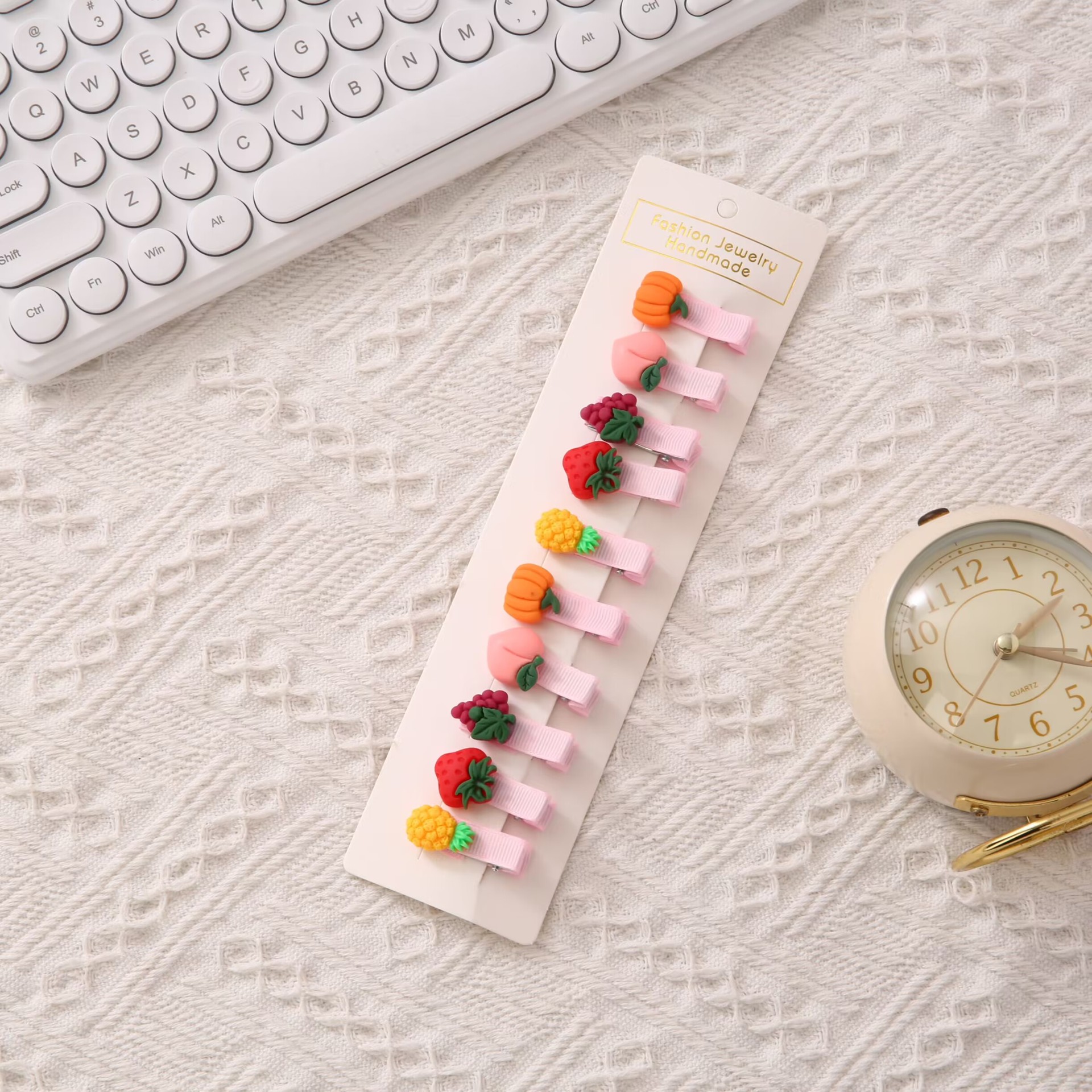 La horquilla del bebé de los niños no duele el cabello clip de pico de pato lado de la niña horquilla rota coreano lindo flequillo clip al por mayor