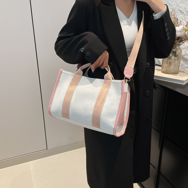 2024 invierno nuevo estilo de moda bolsa de lona coreana bolso de mano de gran capacidad para mujeres de viaje de hombro mochila