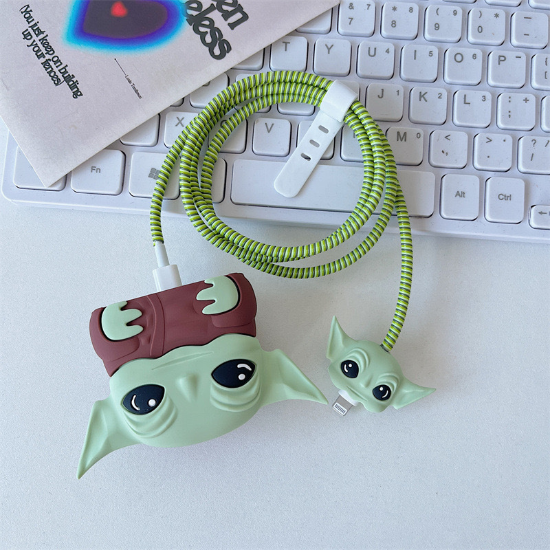 2024 nueva cubierta protectora de cabezal de carga rápida estándar británico de dibujos animados de 20W para cargador de Apple 20WPD plegable de tres enchufes