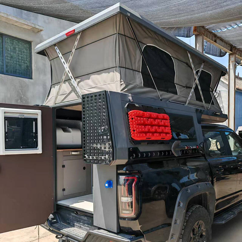 Pickup RV cargado con una caja de casa de carga cuadrada RV Gran Muralla arma trasera transformación al aire libre acampando turismo