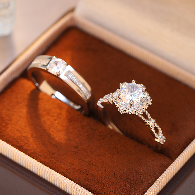 One-carat wedding ring, simulated moissanite diamond ring, adjustable size, suitable for proposal and engagement ceremony props