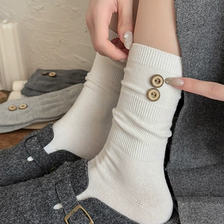 miu系袜子女秋冬中筒袜纯色堆堆袜百搭简约纽扣基础款中筒堆堆袜
