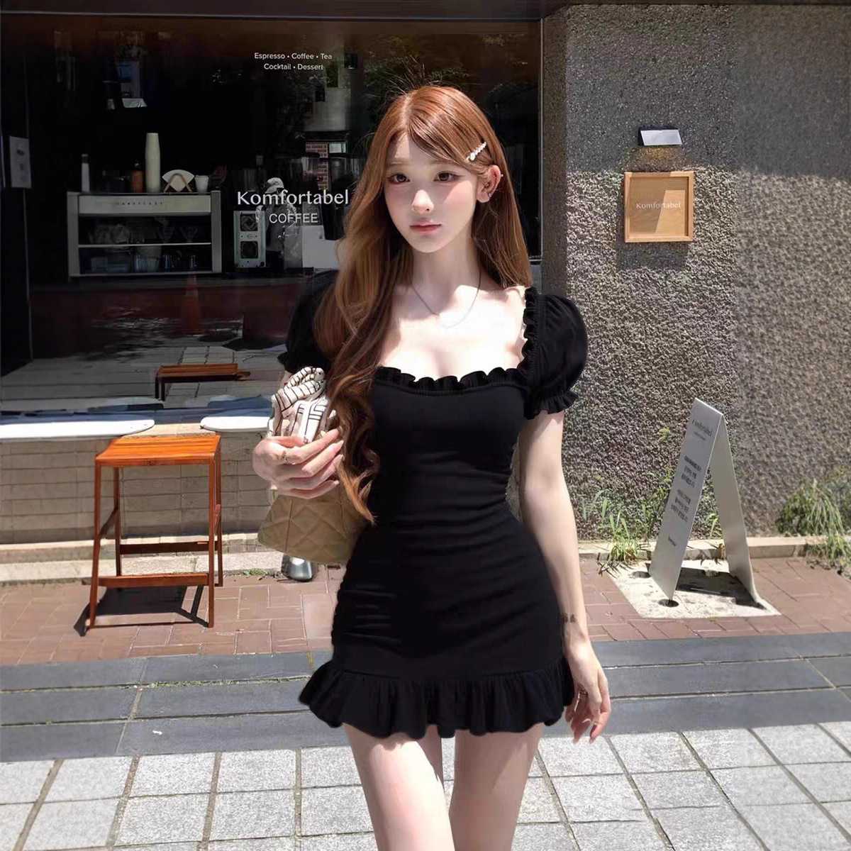 TZ6844富家千金感显气质木耳花边方领连衣裙女法式设计显瘦包臀裙