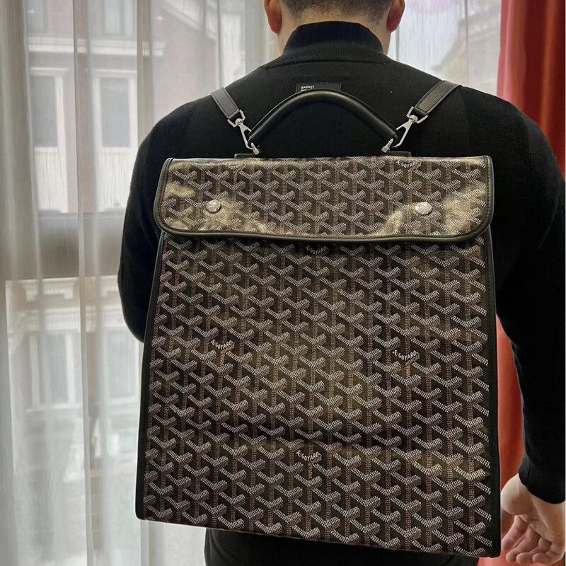 Goyard Backpack, Large-Capacity Versatile Bag for Work and Leisure, Unisex Casual Travel Bag Goyard Backpack, Large-Capacity Versatile Bag for Work and Leisure, Unisex Casual Travel Bag