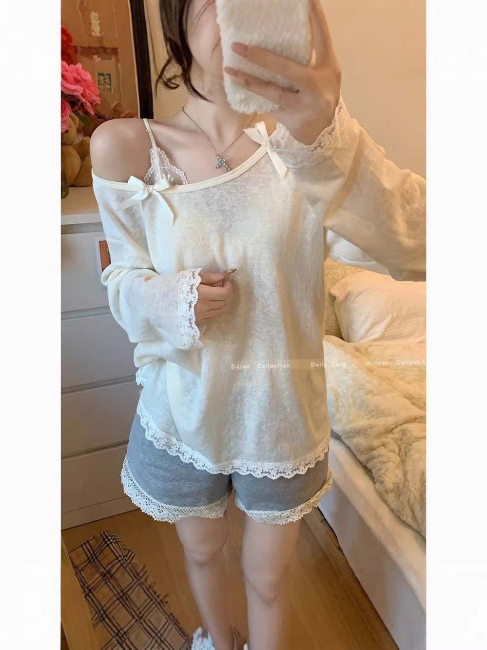 Asymmetrical Collar Bow Long-Sleeve Sun-Protective T-Shirt for Women, Spring 2026 New Korean Style Loose Lace Patchwork Top